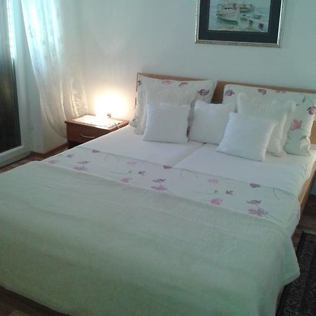 Apartment Splitska Kültér fotó